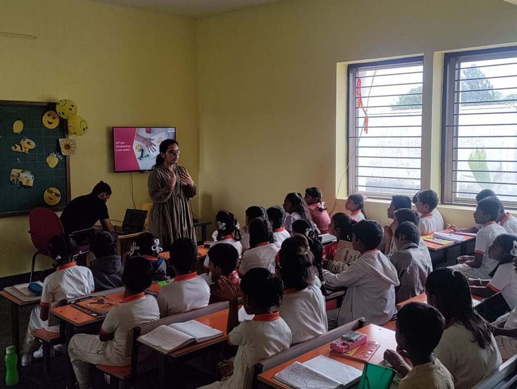 Students gathered for an interactive school workshop
